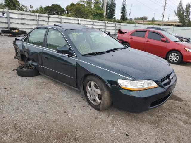 1HGCG5654WA113818 - 1998 HONDA ACCORD EX GREEN photo 4