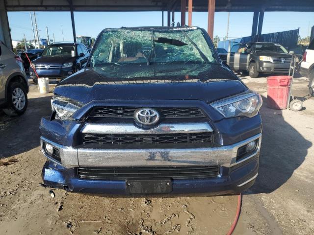 JTEBU5JR1H5458065 - 2017 TOYOTA 4RUNNER SR5/SR5 PREMIUM 蓝色 照片 5