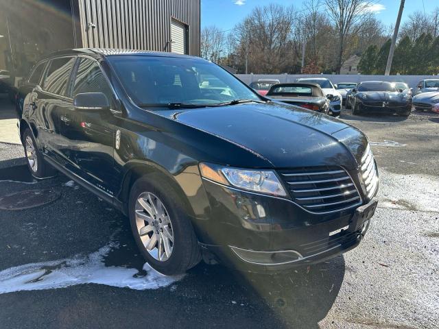 2018 LINCOLN MKT, null