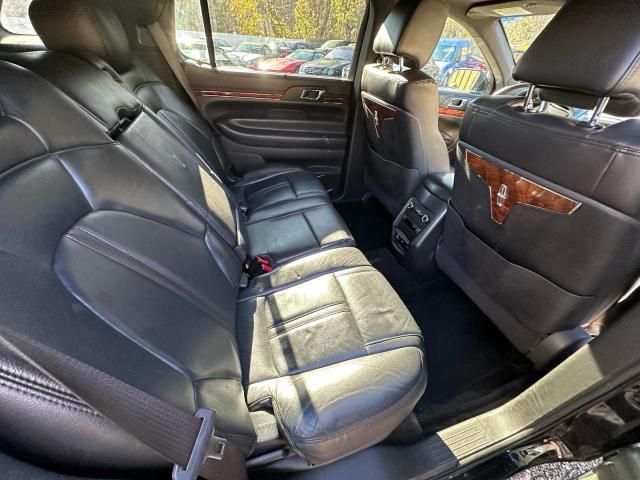 2LMHJ5NK6JBL02688 - 2018 LINCOLN MKT BLACK photo 6