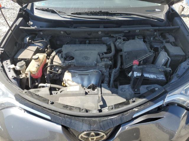 JTMZFREV2JJ732513 - 2018 TOYOTA RAV4 LE Графитовый фото 11