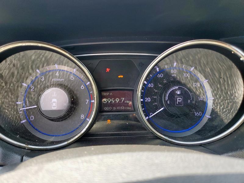 5NPEC4AC8CH427897 - 2012 HYUNDAI SONATA SE GRAY photo 9