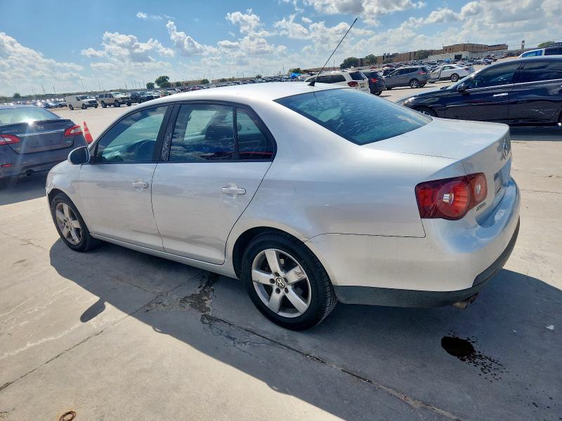 3VWJZ71KX9M091823 - 2009 VOLKSWAGEN JETTA S SILVER photo 2