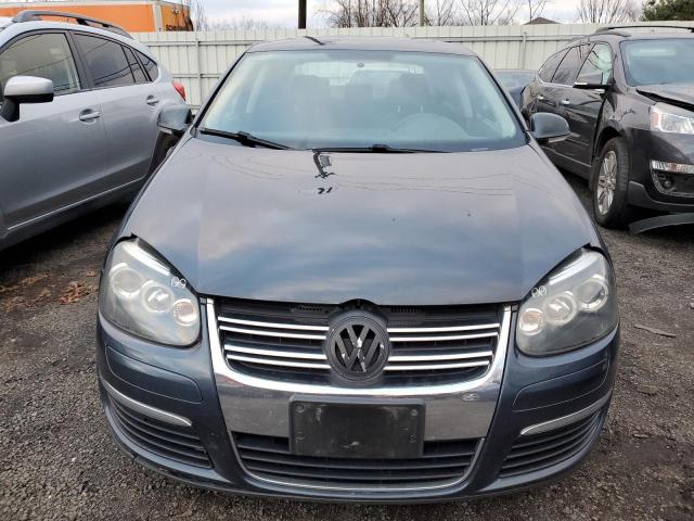 3VWRZ7AJ4AM008465 - 2010 VOLKSWAGEN JETTA SE BLUE photo 5