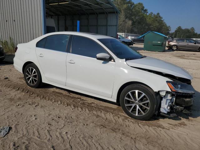 3VWDB7AJ3HM296701 - 2017 VOLKSWAGEN JETTA SE 白色 照片 4