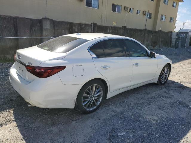 JN1EV7AP6JM353688 - 2018 INFINITI Q50 LUXE WHITE photo 3