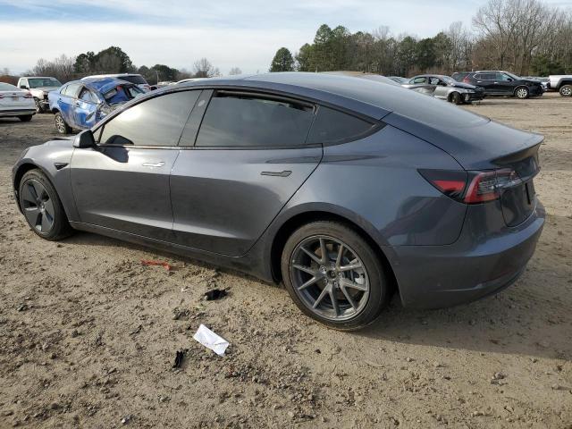 5YJ3E1EBXNF111680 - 2022 TESLA MODEL 3 CHARCOAL photo 2