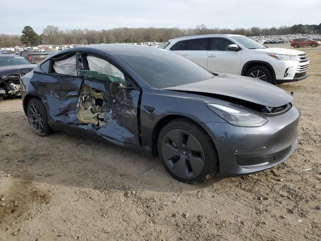 5YJ3E1EBXNF111680 - 2022 TESLA MODEL 3 CHARCOAL photo 4