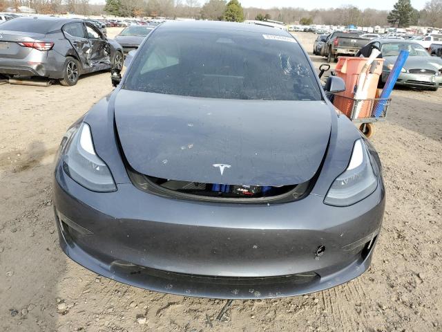 5YJ3E1EBXNF111680 - 2022 TESLA MODEL 3 CHARCOAL photo 5