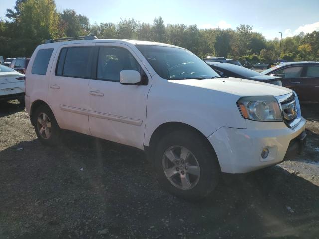 5FNYF4H49BB097218 - 2011 HONDA PILOT EX WHITE photo 4