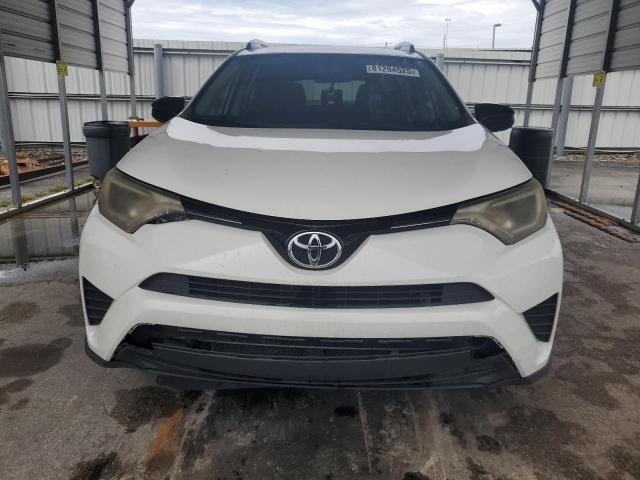 JTMZFREV8GJ092235 - 2016 TOYOTA RAV4 LE WHITE photo 5