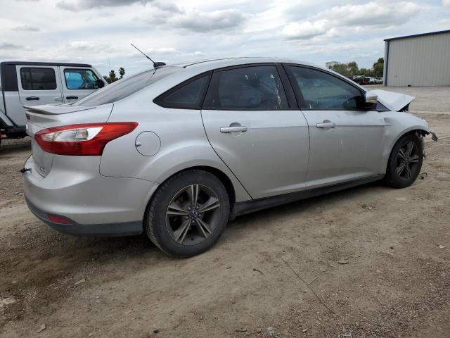 1FADP3F26EL275956 - 2014 FORD FOCUS SE SILVER photo 3