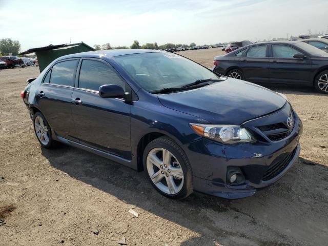 2T1BU4EE1DC123729 - 2013 TOYOTA COROLLA BASE BLUE photo 4