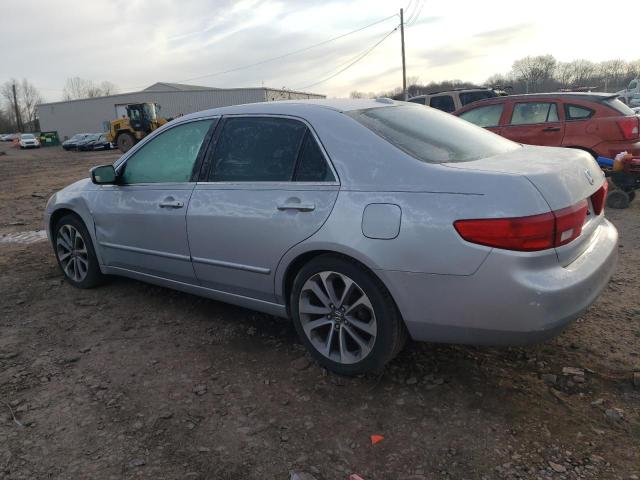 1HGCM56755A006835 - 2005 HONDA ACCORD EX SILVER photo 2