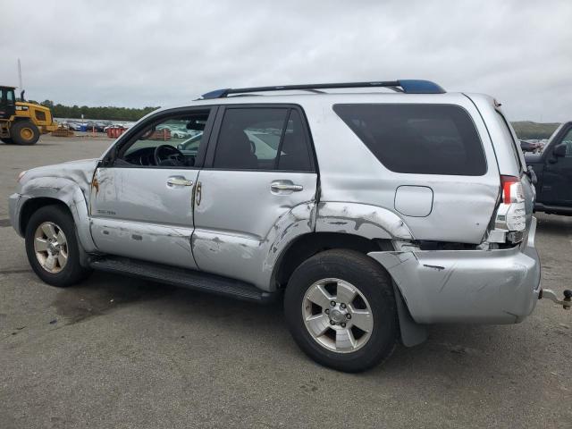 JTEBU14R078094755 - 2007 TOYOTA 4RUNNER SR5 银色 照片 2