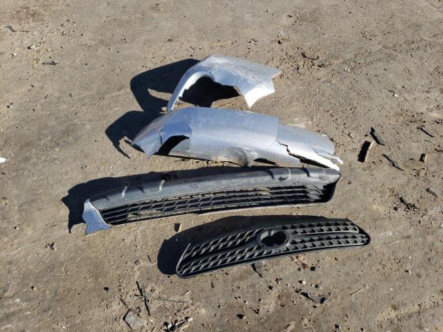 2T1KR32E48C707175 - 2008 TOYOTA COROLLA MA XR SILVER photo 12