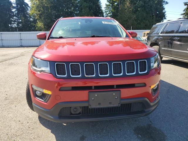 3C4NJDBB2JT392959 - 2018 JEEP COMPASS LATITUDE წითელი ფოტო 5