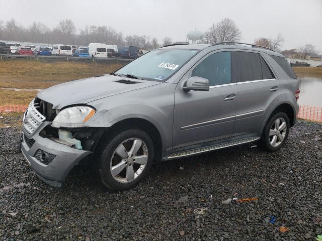 4JGBB8GBXBA625393 - 2011 MERCEDES-BENZ ML 350 4MATIC GRAY photo 1