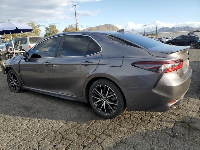 4T1G11AK2PU819883 - 2023 TOYOTA CAMRY SE NIGHT SHADE GRAY photo 2