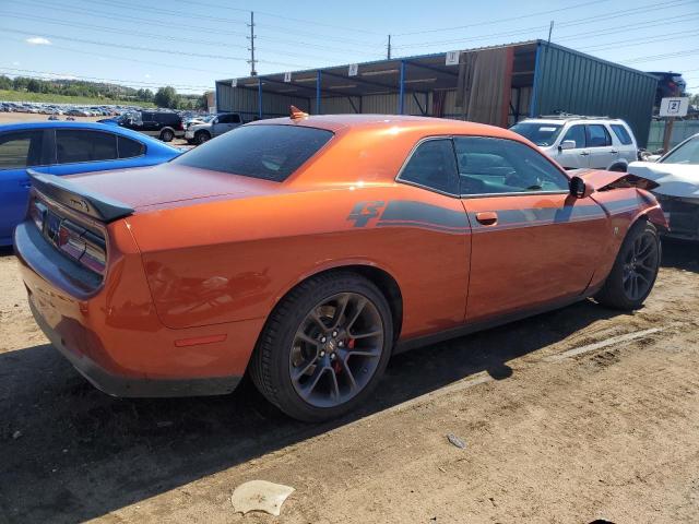2C3CDZFJ4NH242139 - 2022 DODGE CHALLENGER R/T SCAT PACK ORANGE photo 3