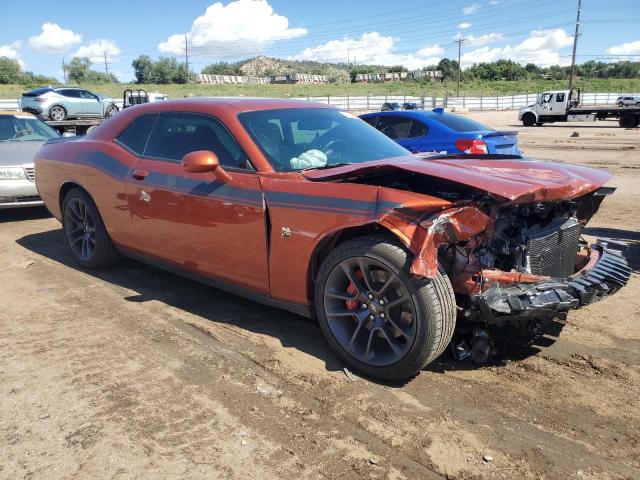 2C3CDZFJ4NH242139 - 2022 DODGE CHALLENGER R/T SCAT PACK ORANGE photo 4