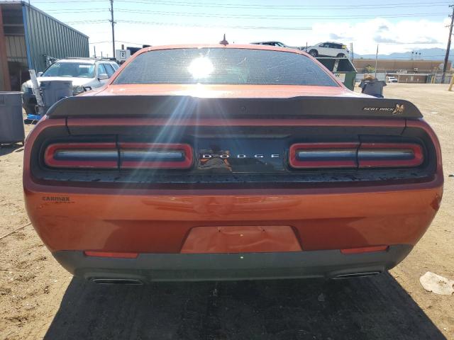 2C3CDZFJ4NH242139 - 2022 DODGE CHALLENGER R/T SCAT PACK ORANGE photo 6