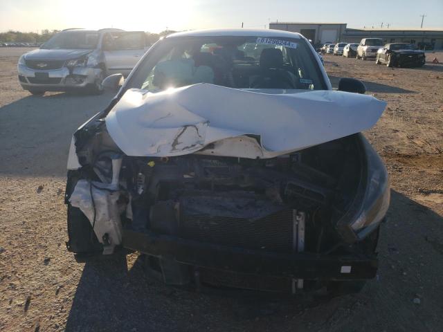 3KPA24AB3JE050941 - 2018 KIA RIO LX WHITE photo 5