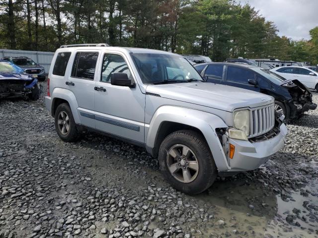 1J8GN28K88W184350 - 2008 JEEP LIBERTY SPORT SILVER photo 4