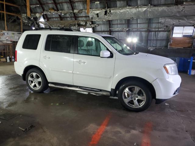 5FNYF4H75FB039798 - 2015 HONDA PILOT EXLN WHITE photo 4