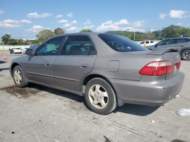 1HGCG5653YA129057 - 2000 HONDA ACCORD EX SILVER photo 2
