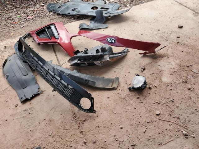 3KPF24AD4LE182701 - 2020 KIA FORTE FE RED photo 12