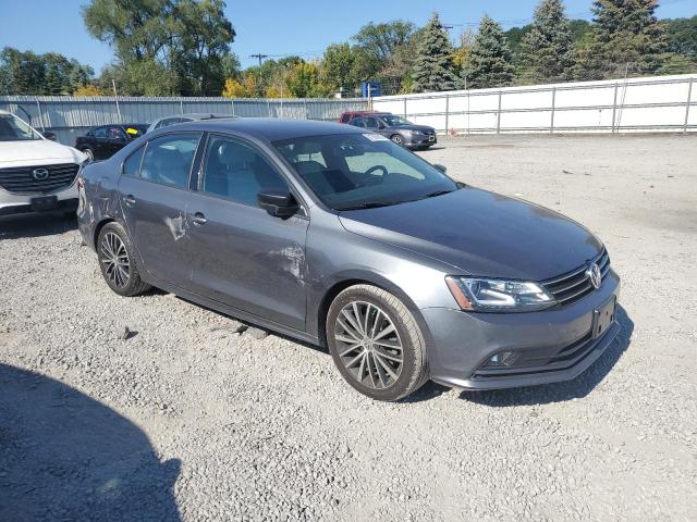 3VWD17AJ6GM268361 - 2016 VOLKSWAGEN JETTA SPORT GRAY photo 4