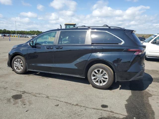 5TDBSKFC7SS197510 - 2025 TOYOTA SIENNA LE BLACK photo 2