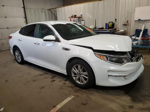 5XXGT4L31JG214126 - 2018 KIA OPTIMA LX WHITE photo 4