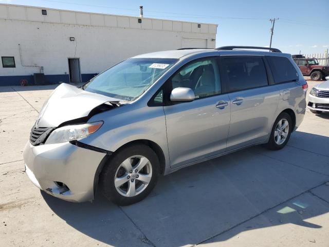 2014 TOYOTA SIENNA LE, 
