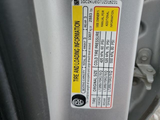 1GC2KUEG7JZ315231 - 2018 CHEVROLET SILVERADO K2500 HEAVY DUTY SILVER photo 12