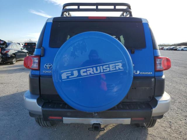 JTEBU11F270038101 - 2007 TOYOTA FJ CRUISER BLUE photo 6