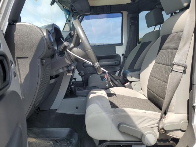 1J4BA3H10AL164363 - 2010 JEEP WRANGLER U SPORT Gümüş fotoğraf 7