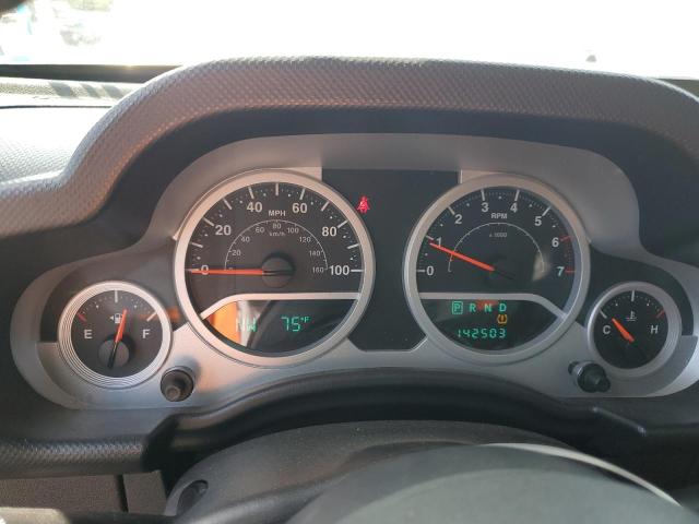 1J4BA3H10AL164363 - 2010 JEEP WRANGLER U SPORT Gümüş fotoğraf 9