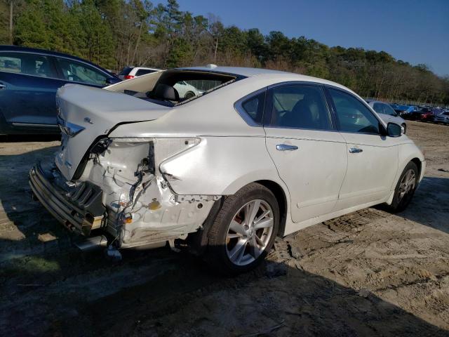 1N4AL3AP9EC294289 - 2014 NISSAN ALTIMA 2.5 WHITE photo 3