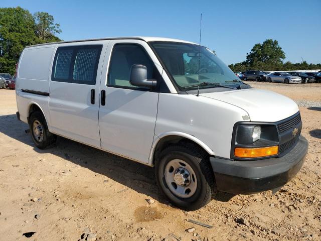 1GCWGFCA1C1184005 - 2012 CHEV EXPRESS G2500 WHITE photo 4