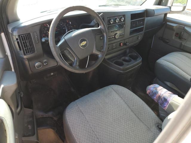 1GCWGFCA1C1184005 - 2012 CHEV EXPRESS G2500 WHITE photo 8