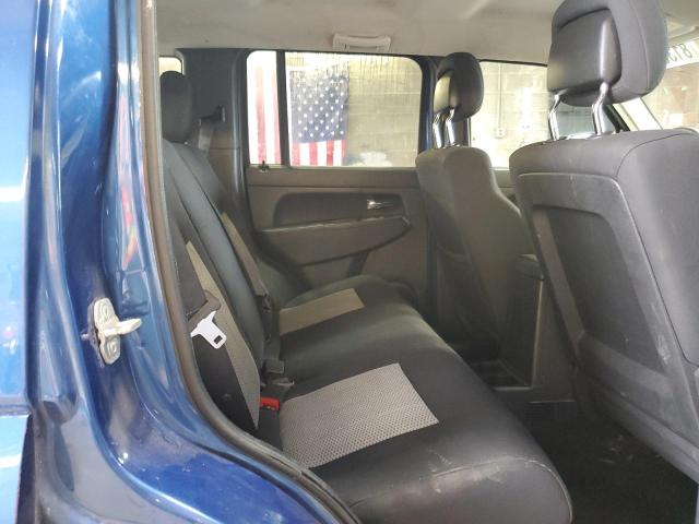 1J4PN2GK0AW140688 - 2010 JEEP LIBERTY SPORT BLUE photo 11