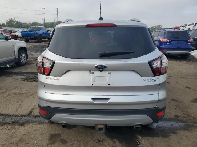 1FMCU9J96HUA60318 - 2017 FORD ESCAPE TITANIUM SILVER photo 6