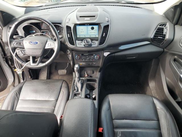 1FMCU9J96HUA60318 - 2017 FORD ESCAPE TITANIUM SILVER photo 8