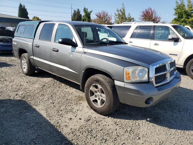 1D7HW48N26S537187 - 2006 DODGE DAKOTA QUAD SLT GRAY photo 4