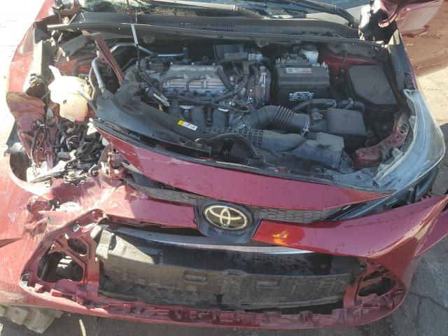 5YFEPMAE6NP351916 - 2022 TOYOTA COROLLA LE أحمر صورة 7