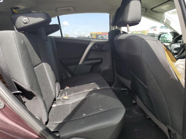 2T3ZFREV3JW499002 - 2018 TOYOTA RAV4 LE Темно-червоний фото 10