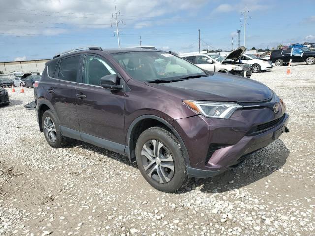 2T3ZFREV3JW499002 - 2018 TOYOTA RAV4 LE Темно-червоний фото 4