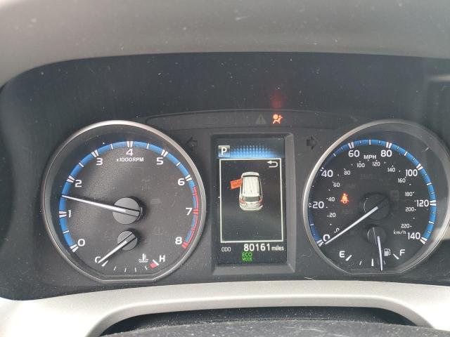 2T3ZFREV3JW499002 - 2018 TOYOTA RAV4 LE Темно-червоний фото 9